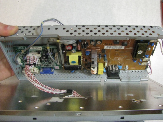 17" TFT: с помойки на стол image