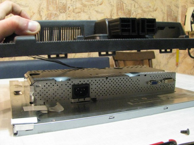 17" TFT: с помойки на стол image