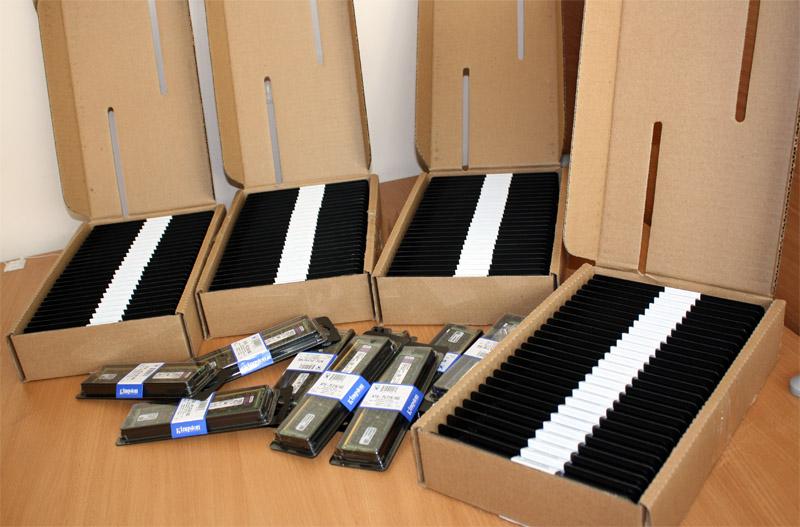 1760Гб памяти DDR III. Готовимся к сентябрю 1760Гб памяти DDR III. Готовимся к сентябрю