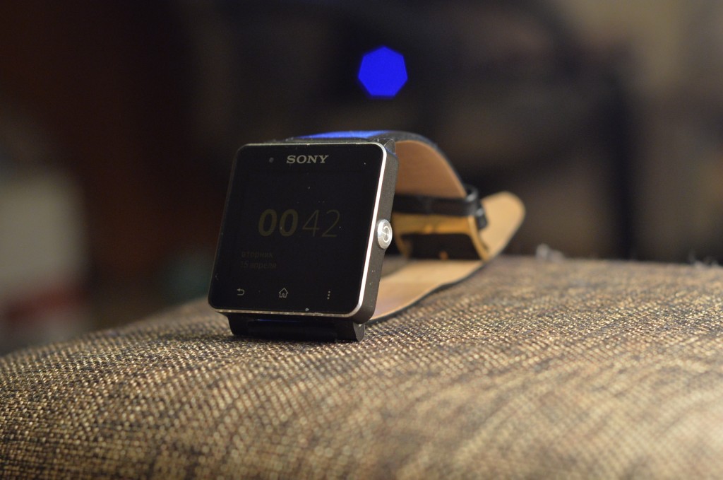 Обзор Sony SmartWatch 2