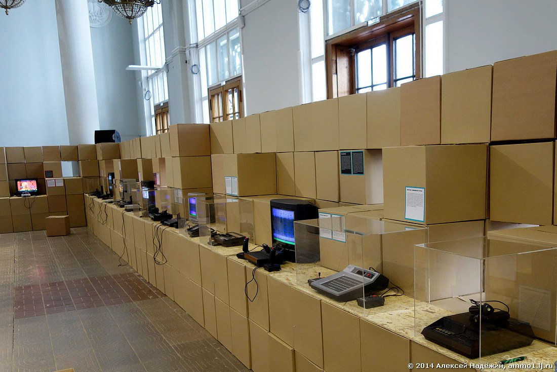 Игровая станция МКИ: выставка игровых приставок на ВДНХ, где почти все можно потрогать Игровая станция МКИ: выставка игровых приставок на ВДНХ, где почти все можно потрогать