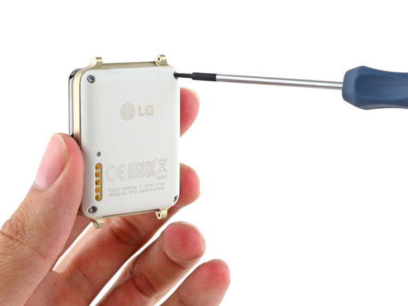 LG G Watch: полный разбор от iFixit (и 9 из 10 по шкале ремонтируемости)