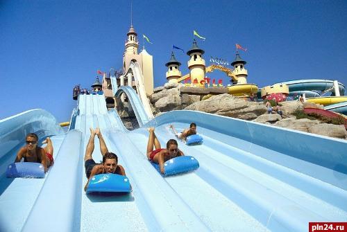 Android Wear: Что пошло не так? телефон просто некуда положить, о каком соединение с часами может идти речь!?