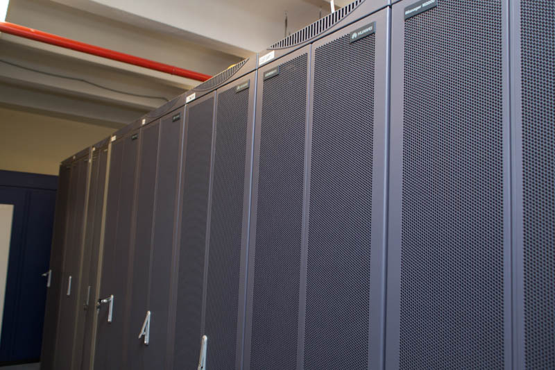 «Тестовая Зона» Билайн: проходите в гермошлюз, одевайтесь теплее в машзале и выключайте телефоны