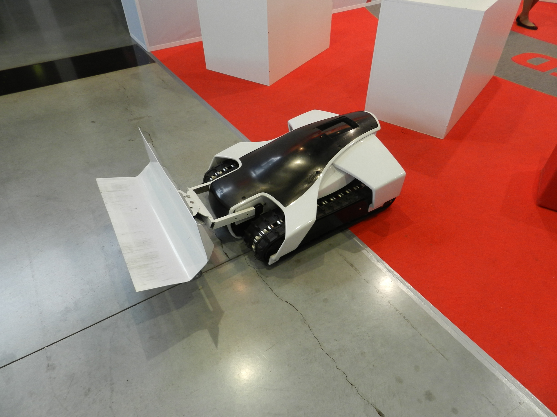 MakeItLab на выставке Иннопром 2014 image