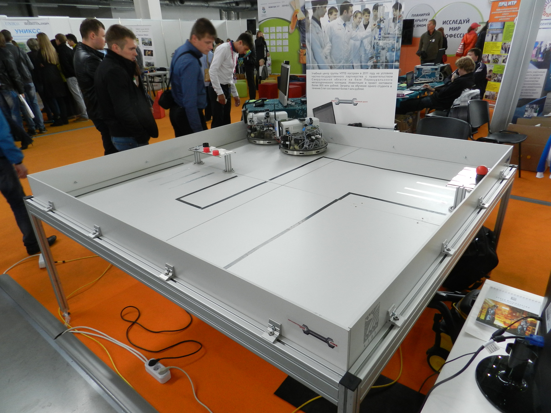 MakeItLab на выставке Иннопром 2014 image