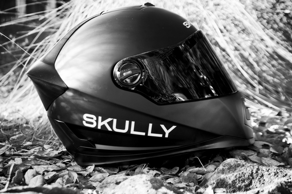 Skully AR-1