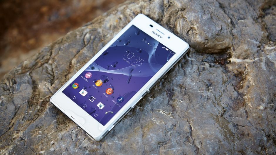 Анонс Xperia M2 и начало продаж Xperia C3