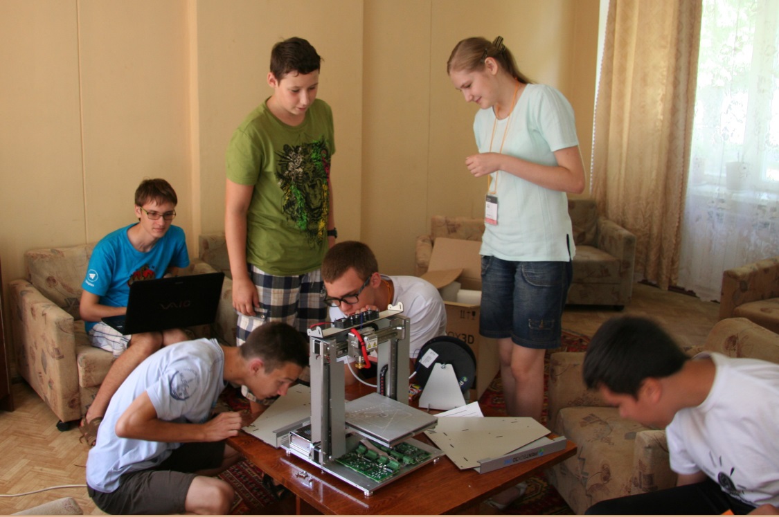 Свой образовательный лагерь с покером, 3d принтером, роботами и посадкой на Марс