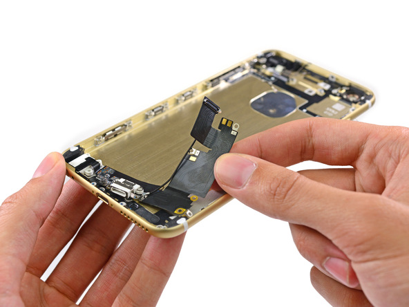 iPhone 6 Plus: полный разбор от iFixit (7 из 10 по шкале ремонтируемости)