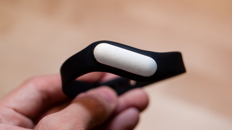 Обзор Mi Band от Xiaomi Обзор Mi Band от Xiaomi