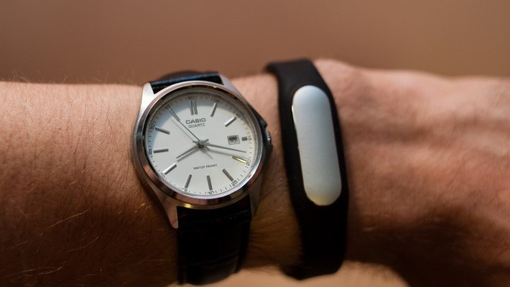 Обзор Mi Band от Xiaomi Обзор Mi Band от Xiaomi