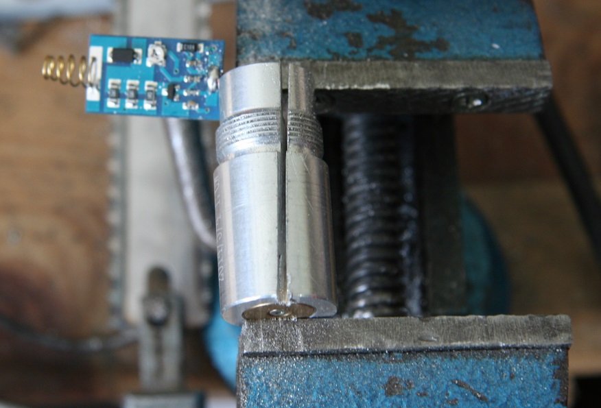 Лазер в разрезе. Как я искал титанил фосфат калия и бета борат бария среди алюминиевых опилок Лазер в разрезе. Как я искал титанил фосфат калия и бета борат бария среди алюминиевых опилок