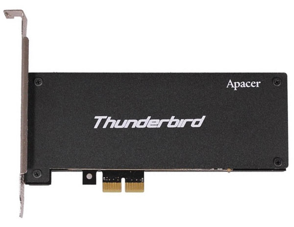 Твердотельный накопитель Apacer Thunderbird PT910 с интерфейсом PCIe 2.0 x2 развивает в режиме записи скорость 790 МБ/с