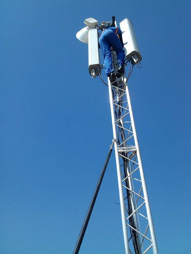 BeeCamp: о мобильной базовой станции, питании и инфраструктуре BeeCamp: о мобильной базовой станции, питании и инфраструктуре