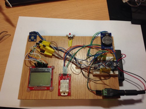 Комнатная метеостанция на Arduino image