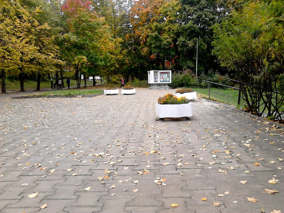 Обзор Xperia E1