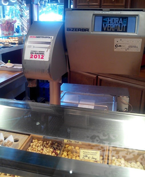 Путевые заметки инженера внедрения: испанские страсти по кассам весы