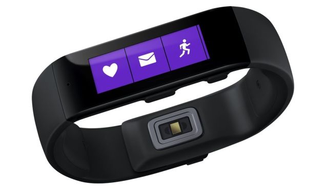 Корпорация Microsoft представила Microsoft Band: фитнес трекер + умные часы