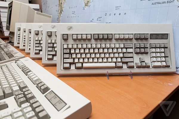 Клавиатура IBM Model M