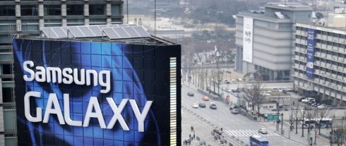 Samsung планирует удивить потребителей новым Galaxy S6