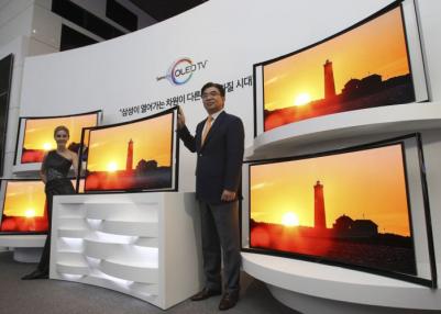 По оценке Samsung, время доступных телевизоров OLED наступит через три-четыре года