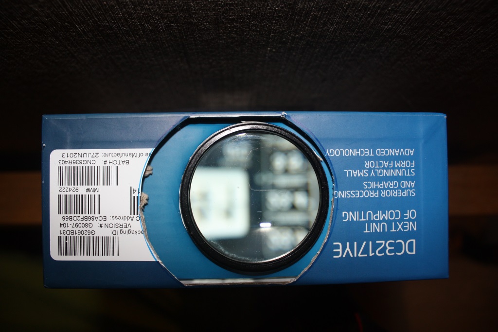 Проектор на коленке image