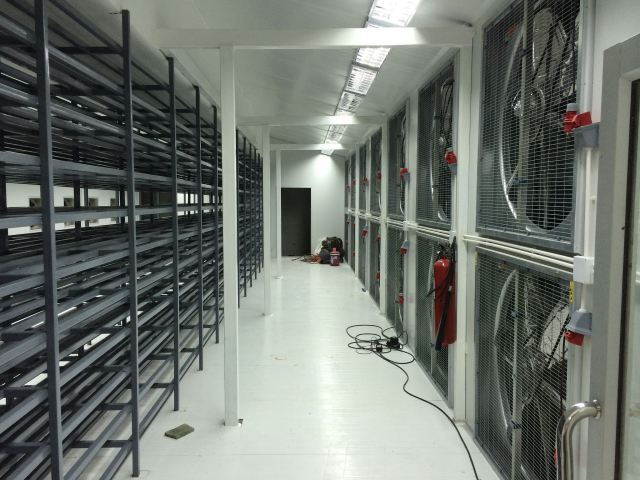 Пожар почти полностью уничтожил Bitcoin ферму мощностью в 5 МВт Пожар почти полностью уничтожил Bitcoin ферму мощностью в 5 МВт