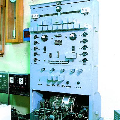 100. С точным столичным временем! image