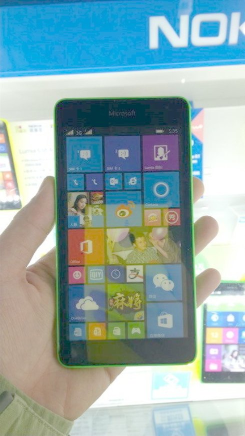 В сеть просочились изображения Microsoft Lumia 535