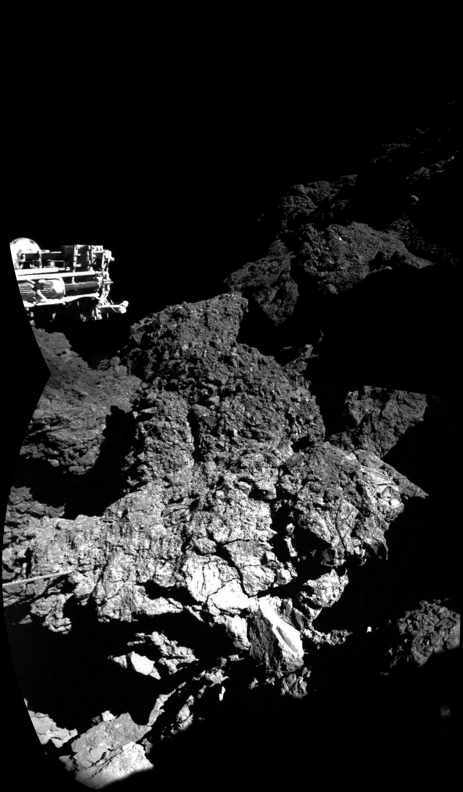 Первая панорама с поверхности кометы - 2