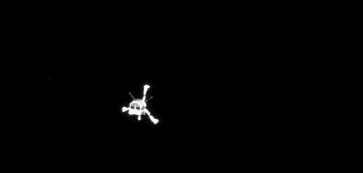 Зонд Philae прислал первые снимки