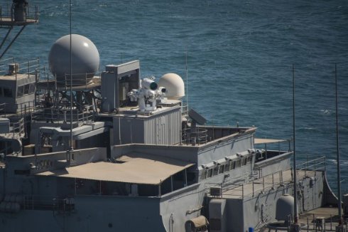 В Персидском заливе тестируют американский корабль с лазерной пушкой