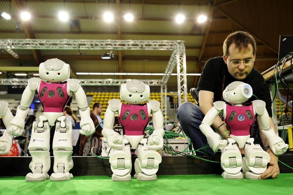 В Томске создают команду роботов-футболистов - 1