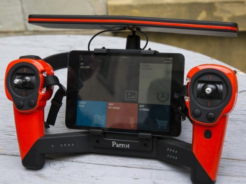 В декабре начнутся продажи Parrot Bebop