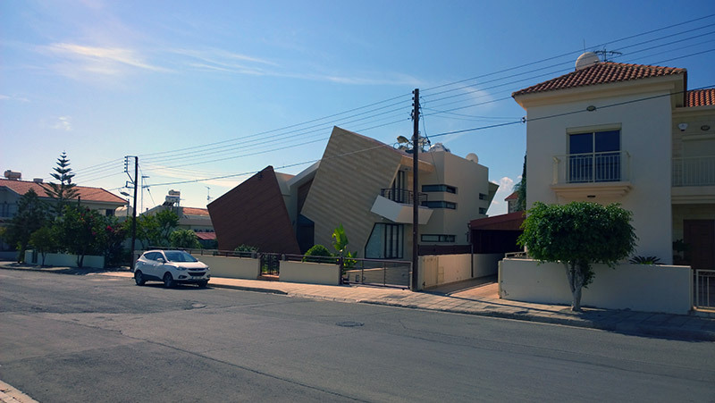 Фриланс на Кипре - 4 Красивый дом для туристов в Лимассоле