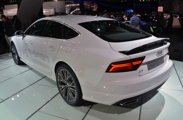 Водородно-электрический гибрид от Audi проезжает 100 км на 1 кг топлива - 5 image