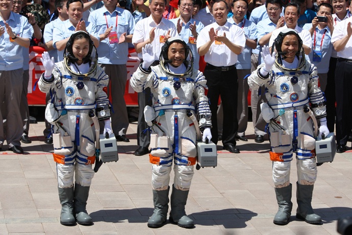 Китайская космическая программа: собственный марсоход, космическая станция к концу следующей пятилетки + тяжелая ракета-носитель - 1