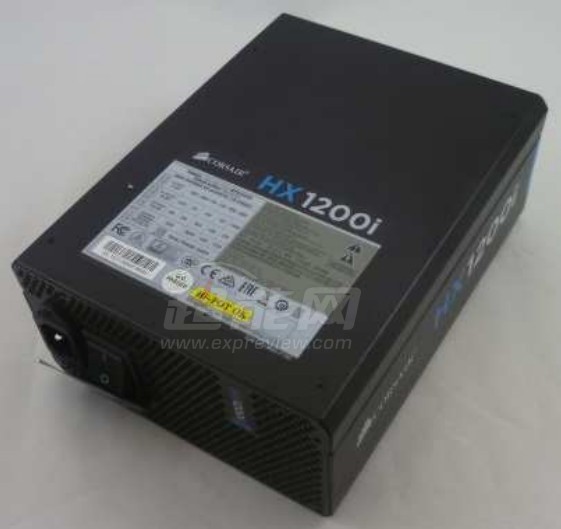 Блок питания Corsair HX1200i возглавит линейку БП Hxi с шиной Corsair Link - 1