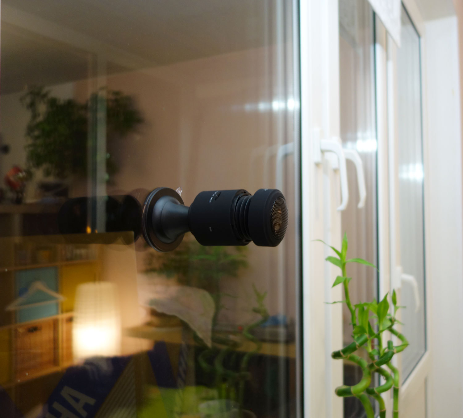 Mобильный вибро-динамик Party Fon MAX - 10 Mобильный вибро-динамик Party Fon MAX - 10