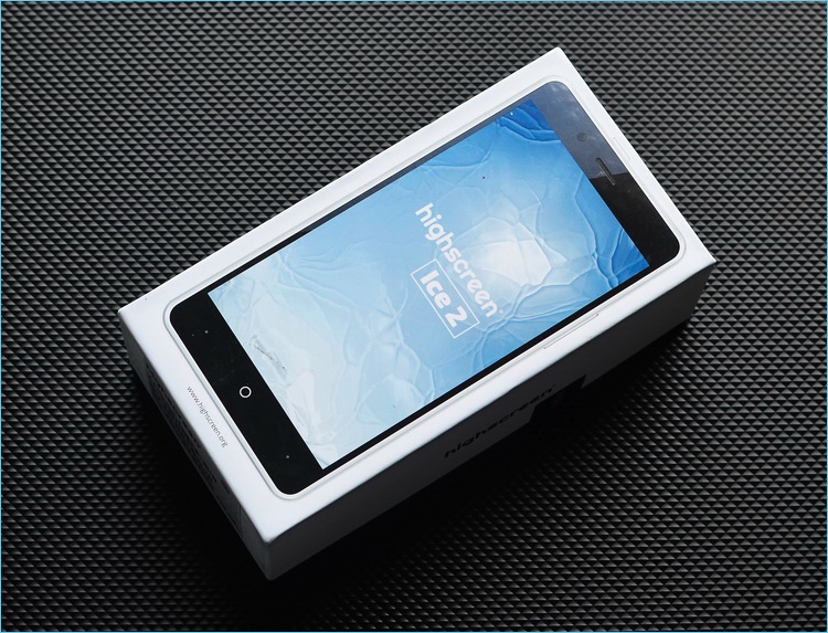 Айс-бэби: обзор Highscreen ICE 2 — стеклянного Android-смартфона с двумя экранами - 2