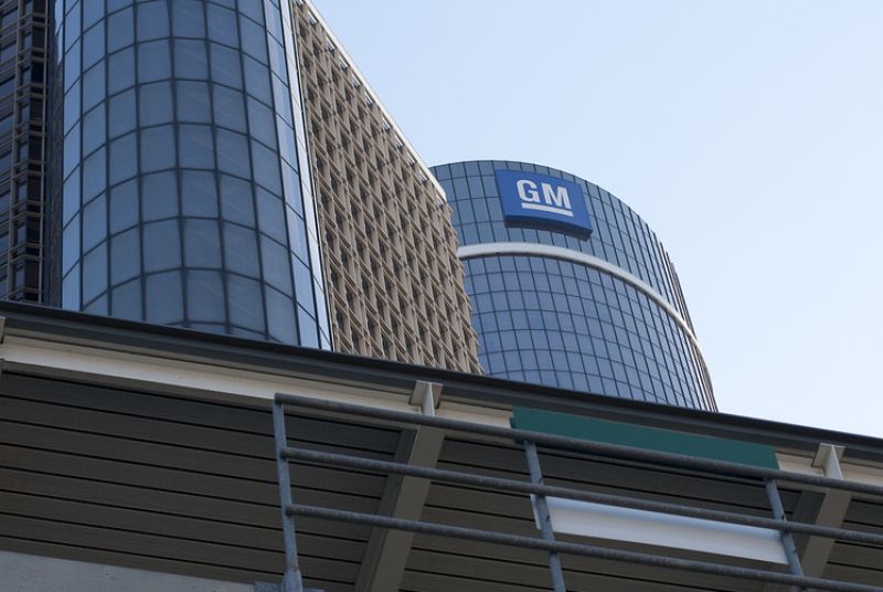 General Motors работает над созданием конкурента электромобилям Tesla Motors - 1 General Motors работает над созданием конкурента электромобилям Tesla Motors - 1