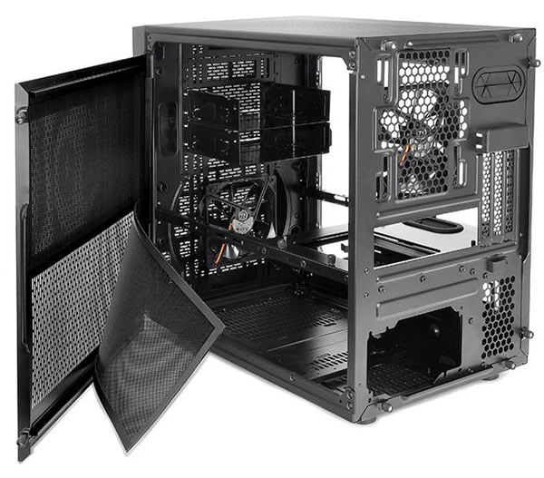 Цену Thermaltake Core X1 производитель не приводит