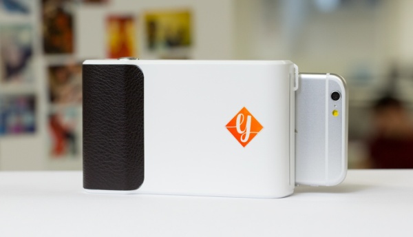 Футляр для смартфонов печатает мгновенные фотографии - 1 Футляр для смартфонов печатает мгновенные фотографии - 1