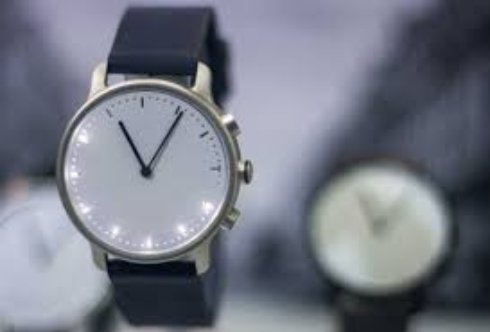 Французский производитель Nevowatch представил часы для фитнеса