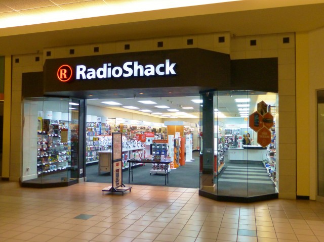 RadioShack подала заявление о банкротстве - 1 image
