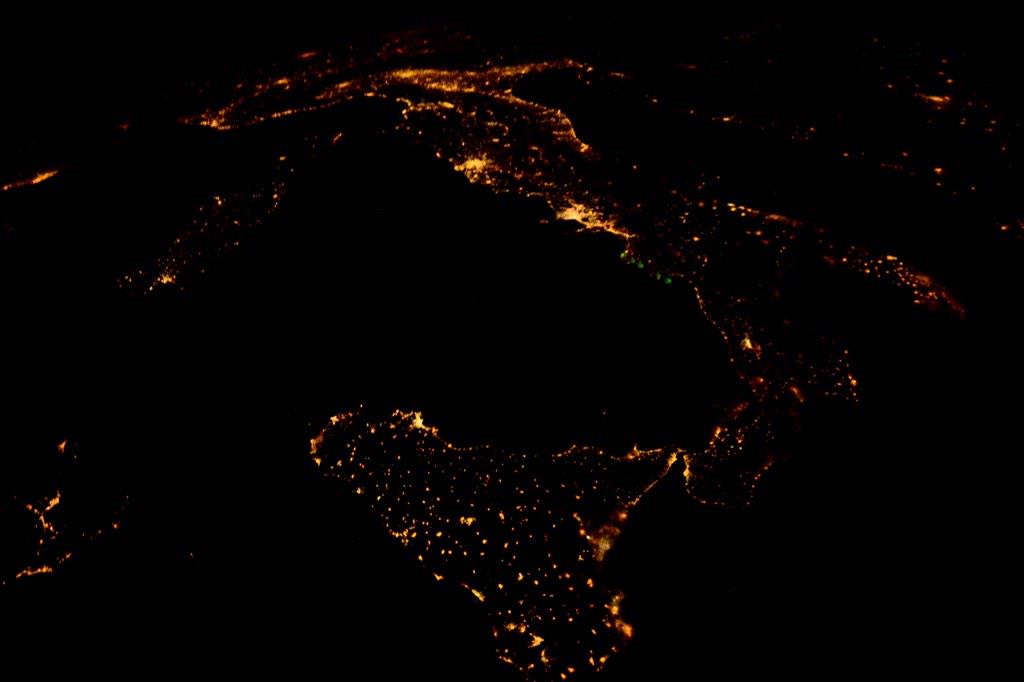 Фотографии Земли с МКС от космонавта Терри Вертса - 6