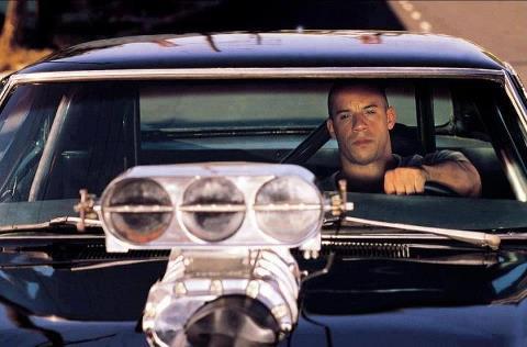 Эра электромобилей молниеносно наступает: Chevrolet и Apple включаются в гонку - 1 Эра электромобилей молниеносно наступает: Chevrolet и Apple включаются в гонку - 1