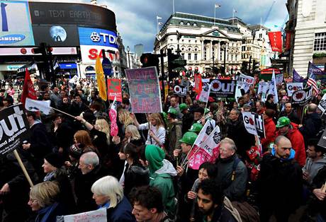 Учёные перечислили 12 возможных причин исчезновения цивилизации - 8 image