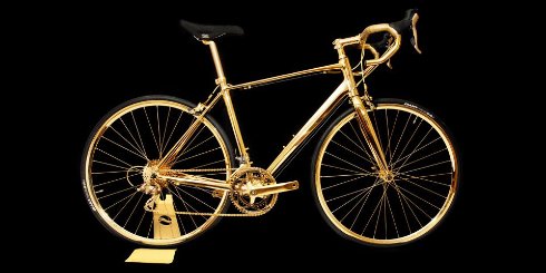 Британцы представили золотой велосипед (ФОТО)